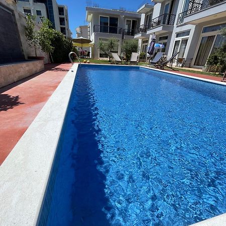 Belami Luxury Apartments Улцинь Екстер'єр фото