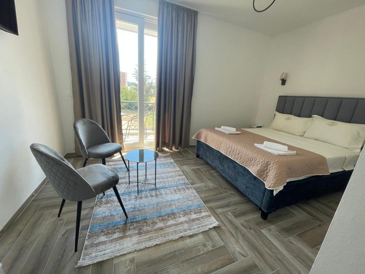 Belami Luxury Apartments Улцинь Екстер'єр фото